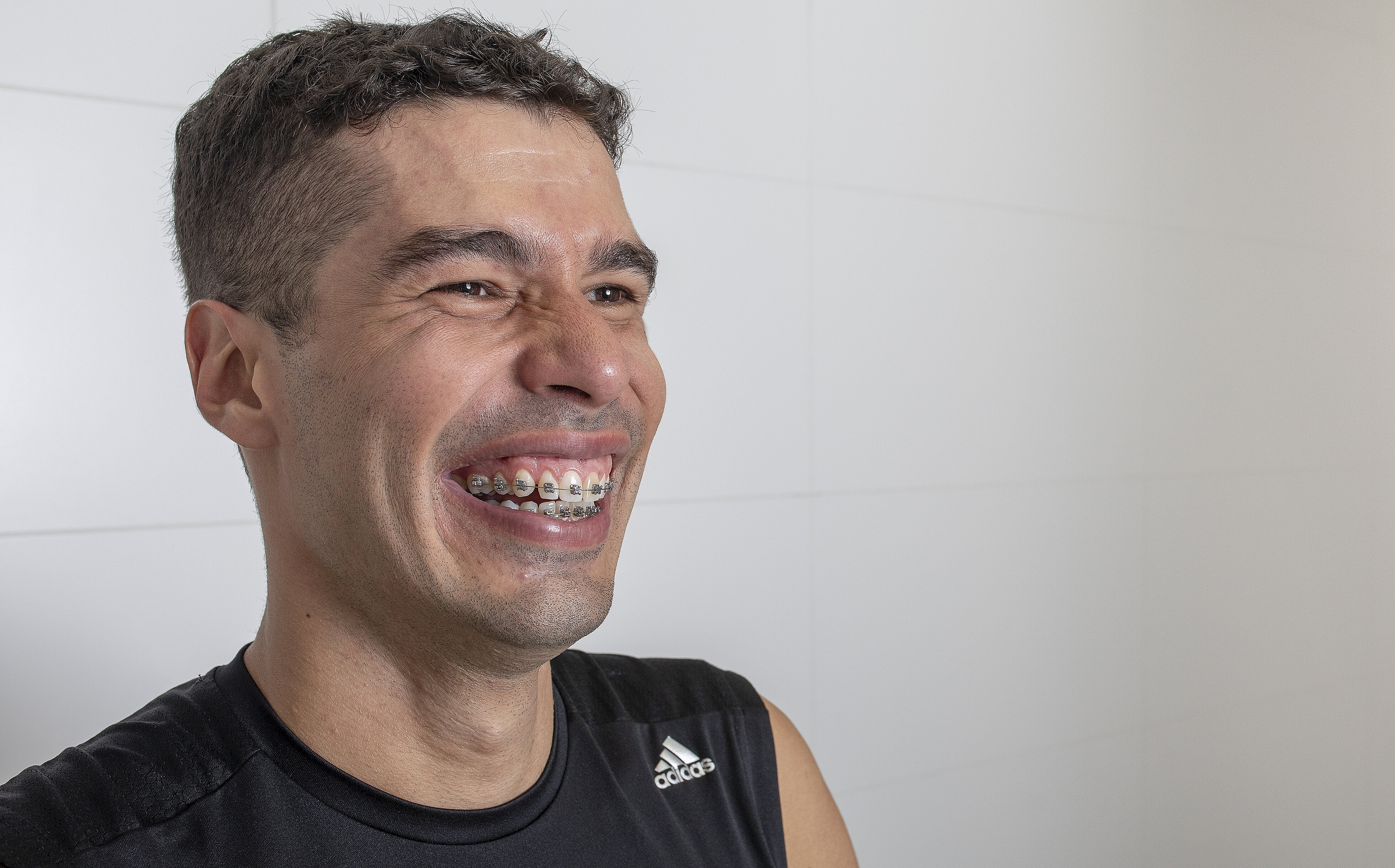Daniel Dias sorrindo