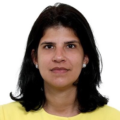 Profa. Dra. Mariana Barboza Baeta Neves Matsushita 