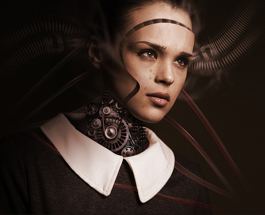 um robô extremamente parecido com um ser humano