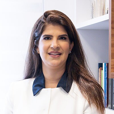 Profa. Dra. Mariana Barboza Baeta Neves Matsushita