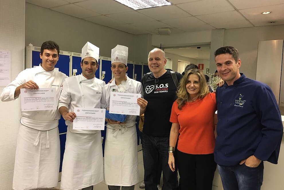 Alunos ganhadores do concurso.