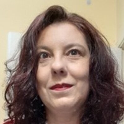 Profa. Me. Raphaela Karla de Toledo Solha