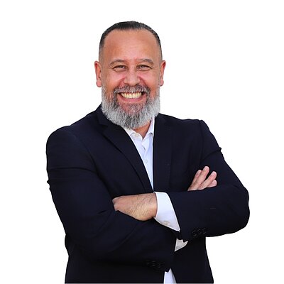 Prof. Adriano