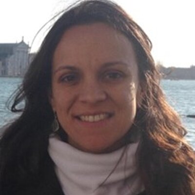 Profa. Dra. Patricia Santos de Souza Delfini