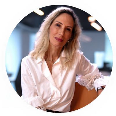 Profa. Renata Nieto