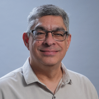 Cláudio Luís Carvalho Larieira, PhD