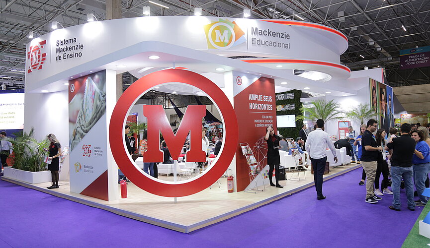 Estande do Mackenzie na Bett Educar