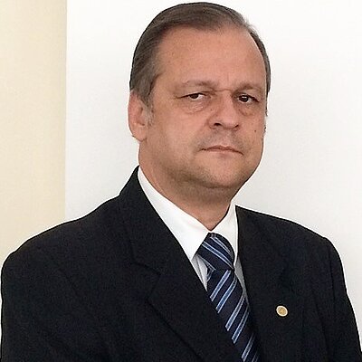 Prof: Dr. José do Carmo Veiga de Oliveira 