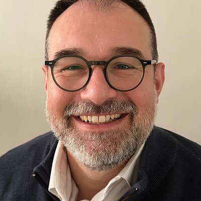 Prof. Dr. Gustavo Silveira Siqueira Prof. Dr. Gustavo Silveira Siqueira
