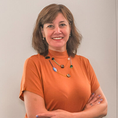Prof.ª Andréia de Conto Garbin Ph.D