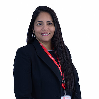 Camila Simões de Araújo Camila Simões de Araújo