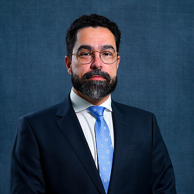 Prof. Dr. Alexandre Ribeiro Lessa 