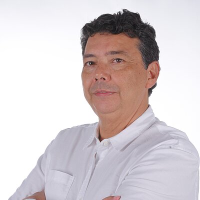 Prof. Dr. Manoel Roberto Nascimento de Lima 