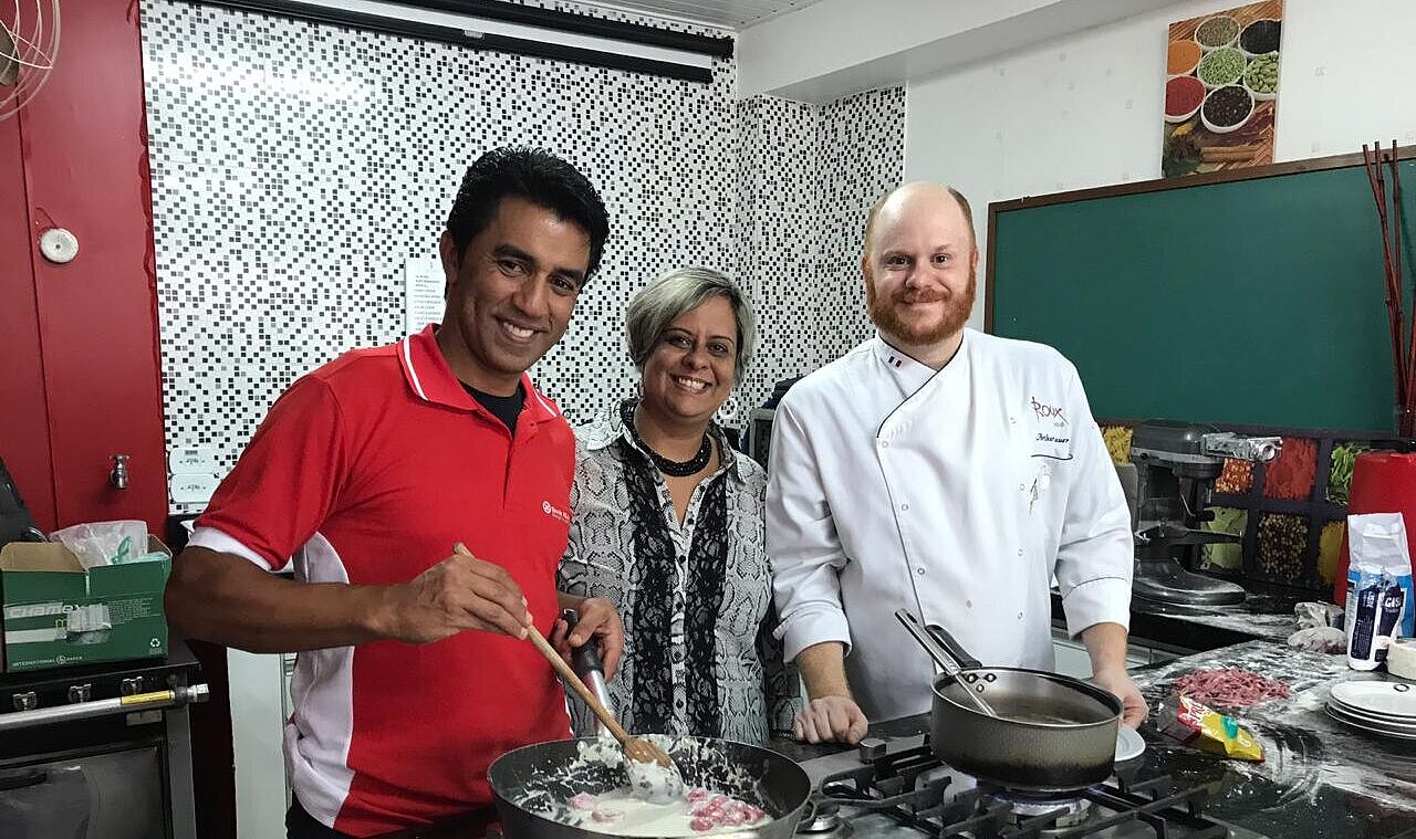 Valdir dos Santos, Marcia Nepomuceno e Arthur Sauer.