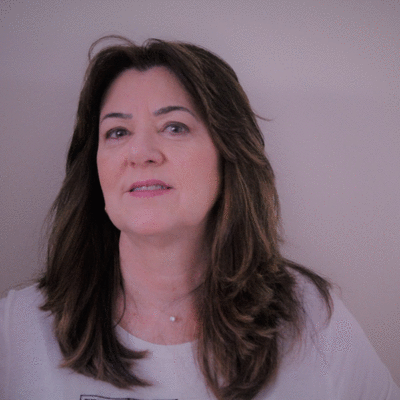 Professora Henny Aguiar Biarro Rosa Favaro