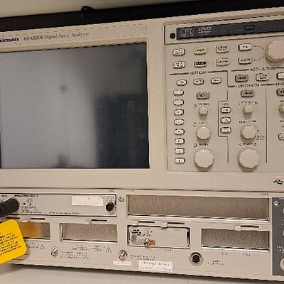 Osciloscópio digital 