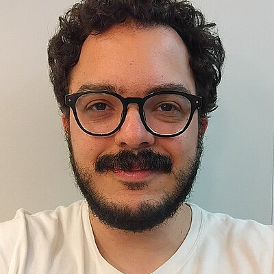 Prof. Me. Samuel Plaça de Paula