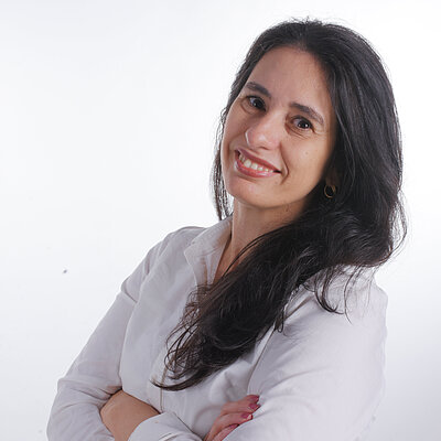 Profª. Drª. Denise Cristine Paiero  