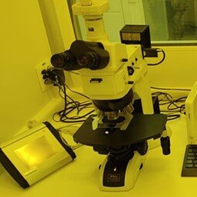 Microscópio para polarização - Eclipse LV100ND POL/DS (Sala amarela)