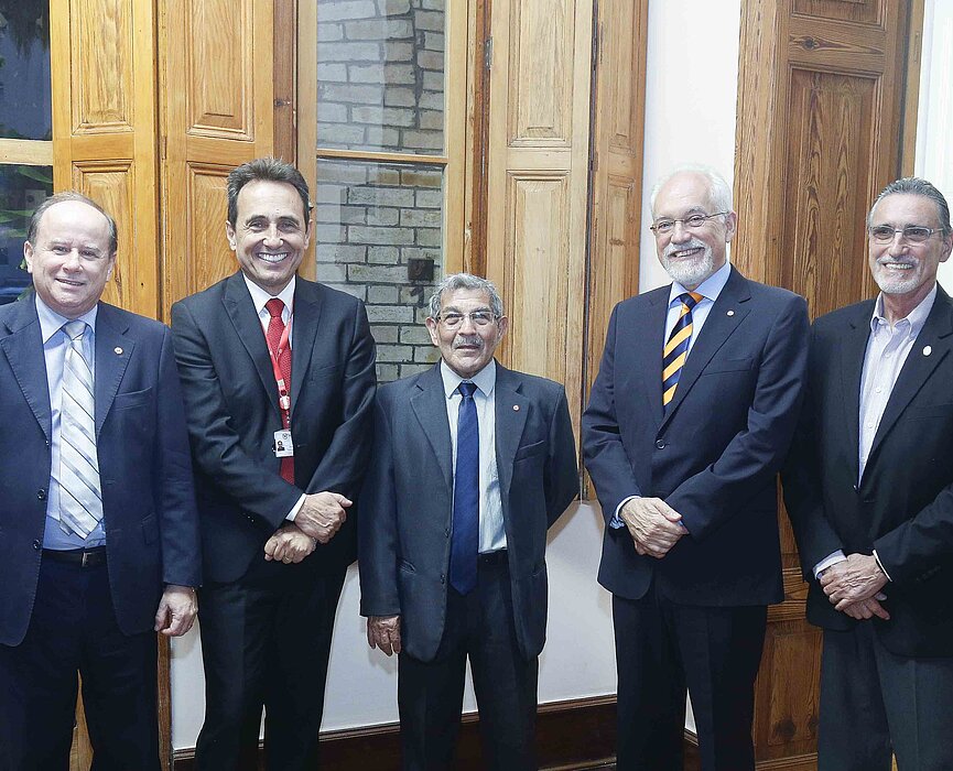 Autoridades no evento.