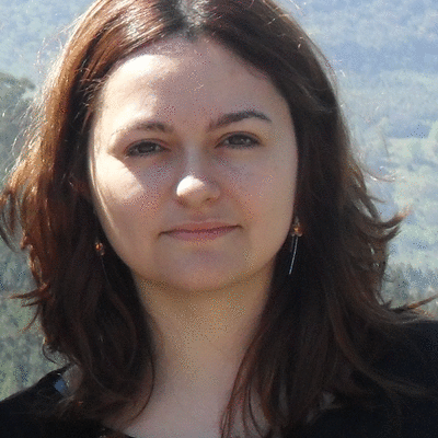 Dra. Pâmela Sierra Garcia Dra. Pâmela Sierra Garcia