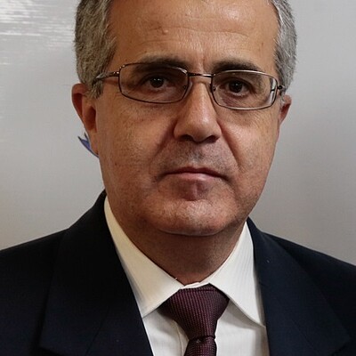 Prof. Dr. Vicente Nicola Novellino