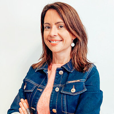 Prof.ª Dra. Cecília Kosmann