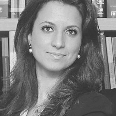 Profa. Dra. Carolina de Gioia Paoli Profa. Dra. Carolina de Gioia Paoli