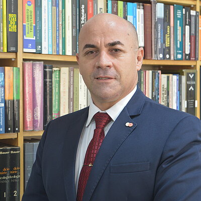 Rev. Sandro Moreira de Matos Rev. Sandro Moreira de Matos
