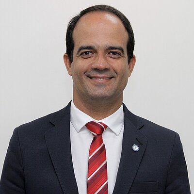 Prof. Waldir Jorge Ladeira Dos Santos Prof. Waldir Jorge Ladeira Dos Santos