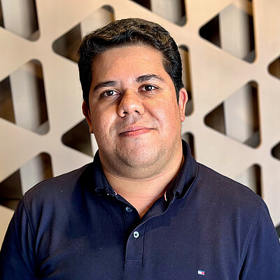 Prof. Vitor Rafael Cavalcanti Máximo Prof. Vitor Rafael Cavalcanti Máximo