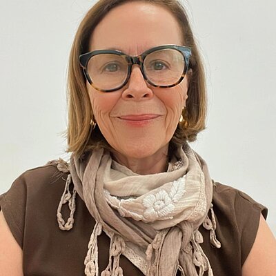 Profa. Ms. Maria Elisa Pereira Lopes Profa. Ms. Maria Elisa Pereira Lopes
