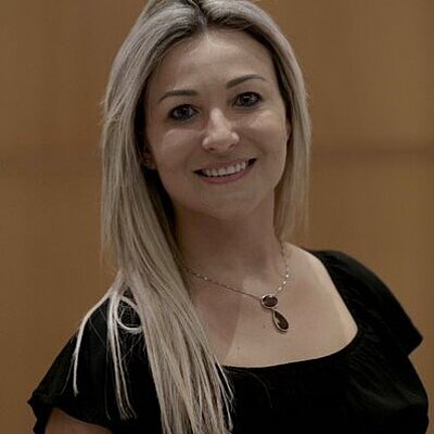 Profa. Dra. Sheila Carla de Souza Profa. Dra. Sheila Carla de Souza