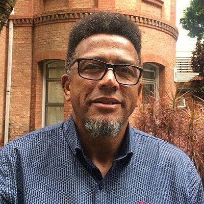 Prof. Dr. Gabriel Aquino da Cruz Prof. Dr. Gabriel Aquino da Cruz