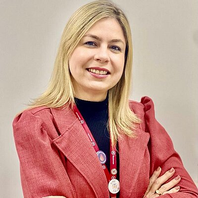 Prof(a). Adriana Regina de Lima Dantas Prof(a). Adriana Regina de Lima Dantas