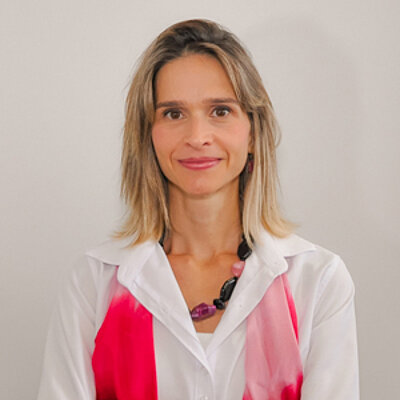 Prof.ª Dra. Camila de Meirelles Landi