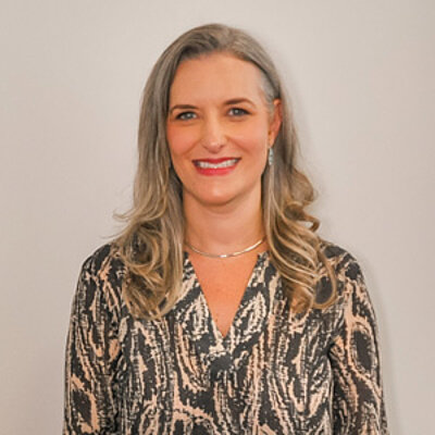 Prof.ª Dra. Simone Freitas Fuso Prof.ª Dra. Simone Freitas Fuso