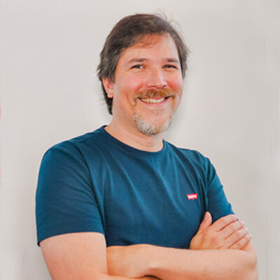Prof. Dr. Daniel Sá Roriz Fonteles Prof. Dr. Daniel Sá Roriz Fonteles